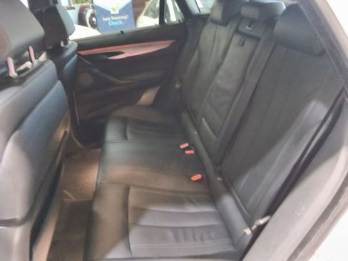 Used 2019 BMW X6 xDrive35i image 19