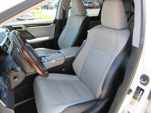 Used 2019 Lexus RX 350 AWD w/ Navigation Package image 20