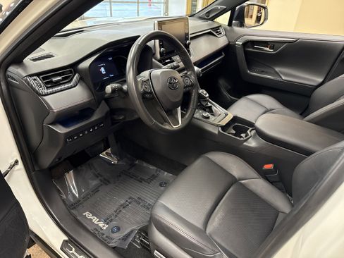 Used 2021 Toyota RAV4 XSE image 30