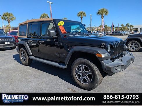 Used 2020 Jeep Wrangler Unlimited Sport image 2