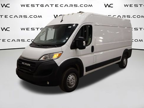 Used 2024 RAM ProMaster 2500 w/ Convenience Group FWD image 1