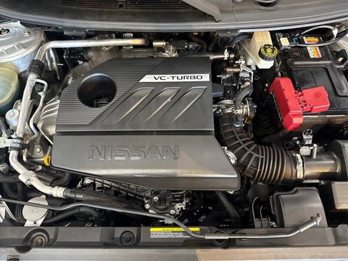 Used 2023 Nissan Rogue SV FWD image 11
