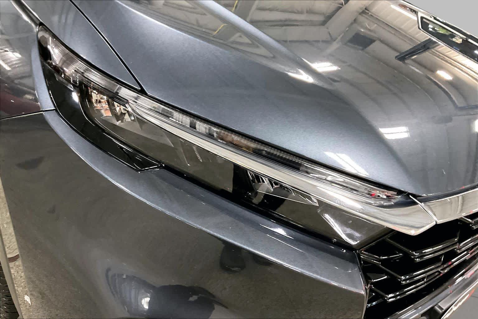 Used 2024 Honda CR-V EX-L image 28