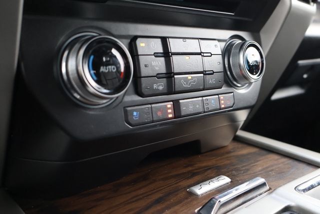 Used 2018 Ford F150 Lariat w/ Equipment Group 501A Mid AWD/4WD image 15
