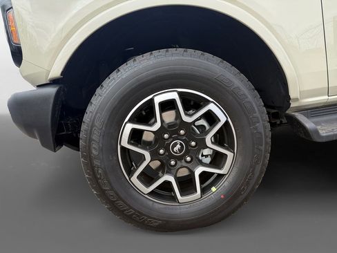 New 2026 Ford Bronco Outer Banks AWD/4WD image 46