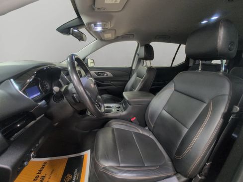 Used 2021 Chevrolet Traverse LT AWD/4WD image 9