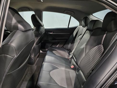 Used 2024 Toyota Camry SE image 34