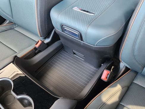 New 2026 GMC Yukon AT4 w/ AT4 Premium Plus Package image 37