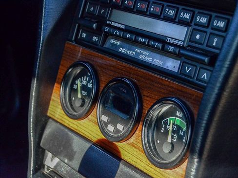 Used 1987 Mercedes-Benz 190 E 2.3-16 image 23