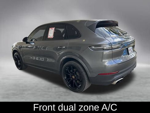Used 2022 Porsche Cayenne w/ Premium Package Plus AWD/4WD image 4