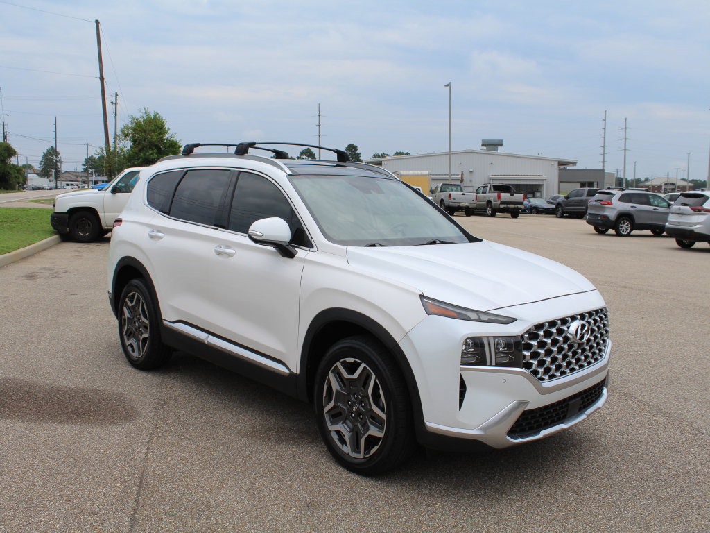 Used 2022 Hyundai Santa Fe Limited FWD image 2