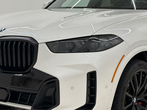 Used 2024 BMW X5 sDrive40i w/ M Sport Package RWD image 12