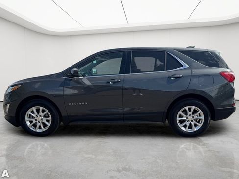 Used 2019 Chevrolet Equinox LT FWD image 3