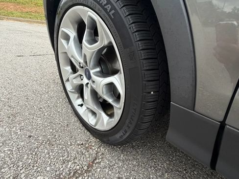 Used 2014 Ford Escape Titanium w/ Equipment Group 401A FWD image 18