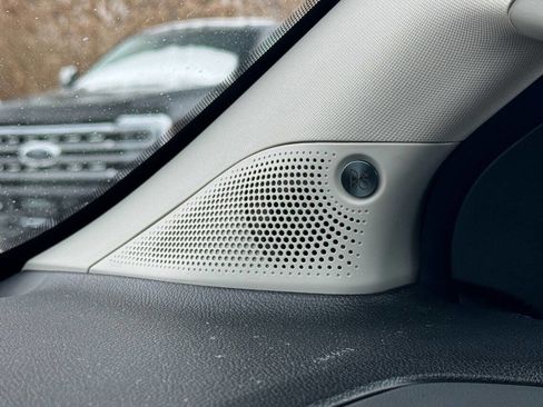 Used 2024 Ford Ranger Lariat w/ FX4 Off-Road Package image 38