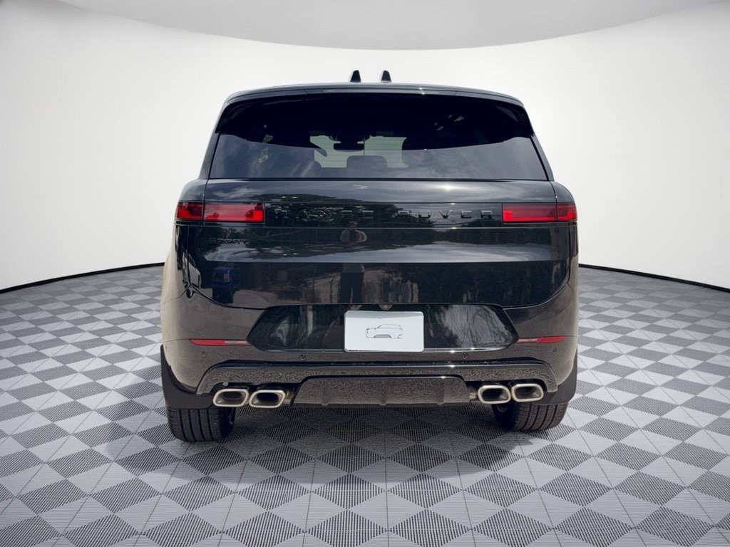 New 2027 Land Rover Range Rover Sport Dynamic SE AWD/4WD image 11