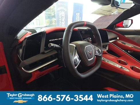 New 2027 Chevrolet Corvette Stingray Convertible w/ Z51 Performance Package RWD image 13