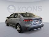 Used 2022 Toyota Corolla LE image 4
