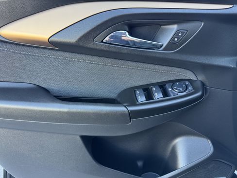 Certified 2022 Chevrolet TrailBlazer ACTIV w/ Technology Package image 9