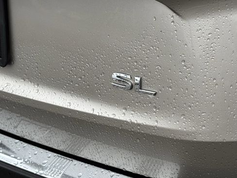 Used 2021 Nissan Rogue SL image 45