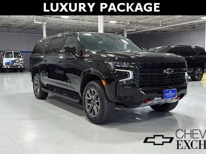 Used 2024 Chevrolet Suburban Z71 w/ Luxury Package