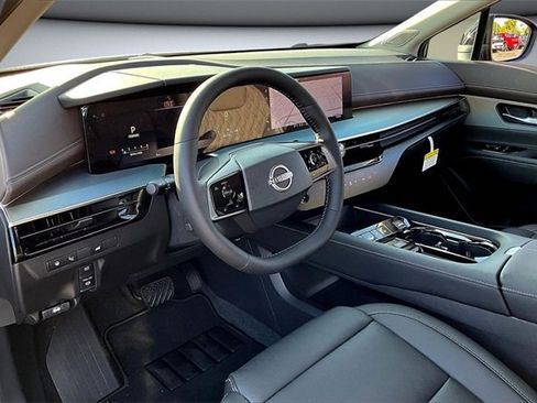 New 2026 Nissan Murano Platinum image 7