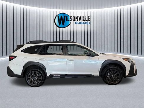Certified 2025 Subaru Outback Onyx Edition AWD/4WD image 14