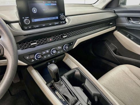 Used 2023 Honda Accord EX image 24