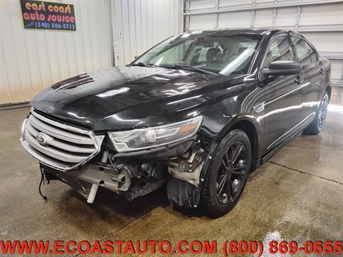 Used 2015 Ford Taurus SE FWD image 4