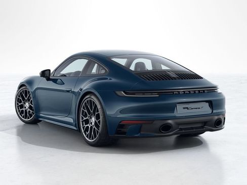 Certified 2024 Porsche 911 Carrera T RWD image 9