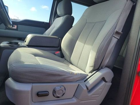 Used 2012 Ford F150 XLT w/ XLT Chrome Pkg image 26