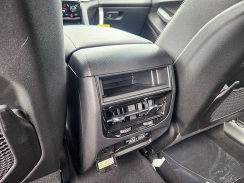 New 2026 Jeep Grand Cherokee Laredo X AWD/4WD image 33