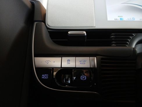 New 2024 Hyundai Ioniq 5 SEL image 19