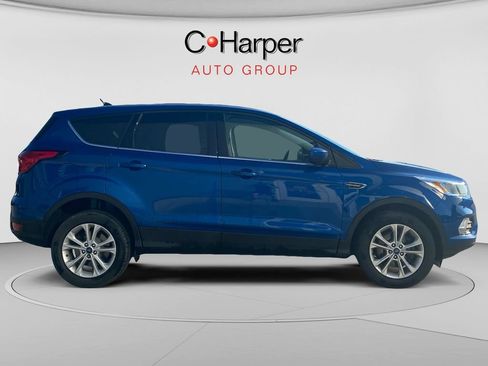 Used 2019 Ford Escape SE AWD/4WD image 2