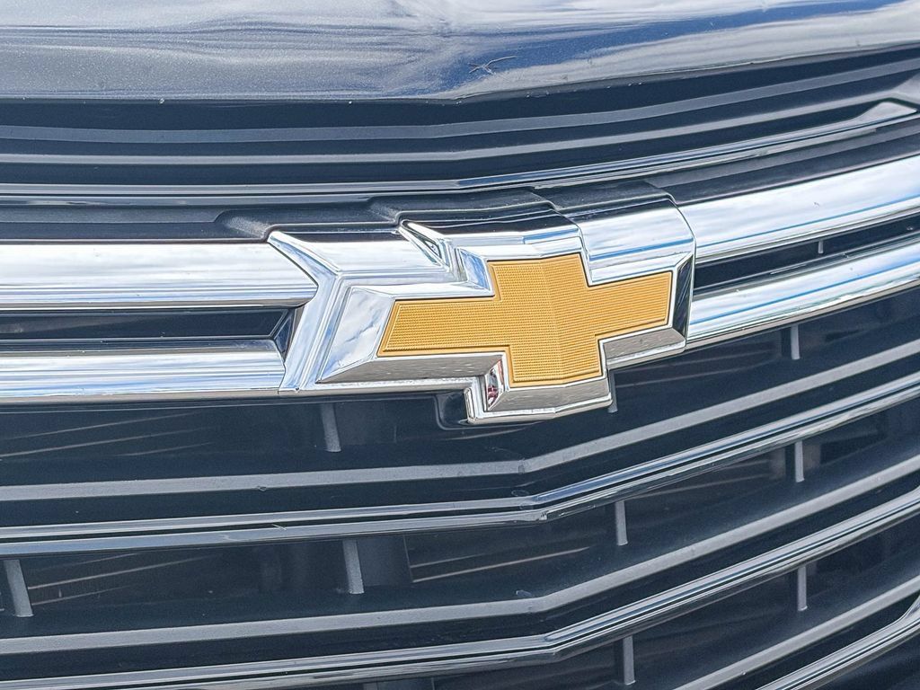 Used 2024 Chevrolet Equinox LT AWD/4WD image 10