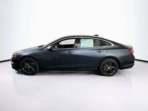 Used 2021 Chevrolet Malibu LT w/ Leather Package FWD image 8