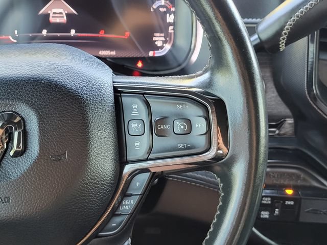 Used 2023 RAM 2500 Limited AWD/4WD image 11