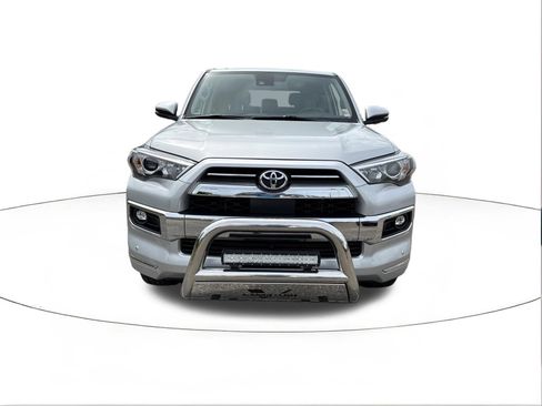 Used 2022 Toyota 4Runner Limited AWD/4WD image 8