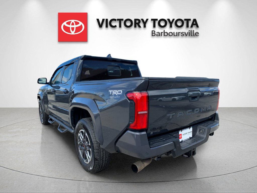 Used 2024 Toyota Tacoma TRD Sport w/ TRD Sport Upgrade Package AWD/4WD image 3