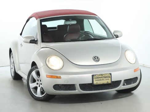 Used 2009 Volkswagen Beetle Blush image 20