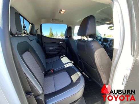 Used 2021 Chevrolet Colorado Z71 w/ Safety Package AWD/4WD image 18