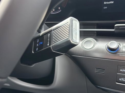 New 2026 Hyundai Kona SEL Premium FWD image 17