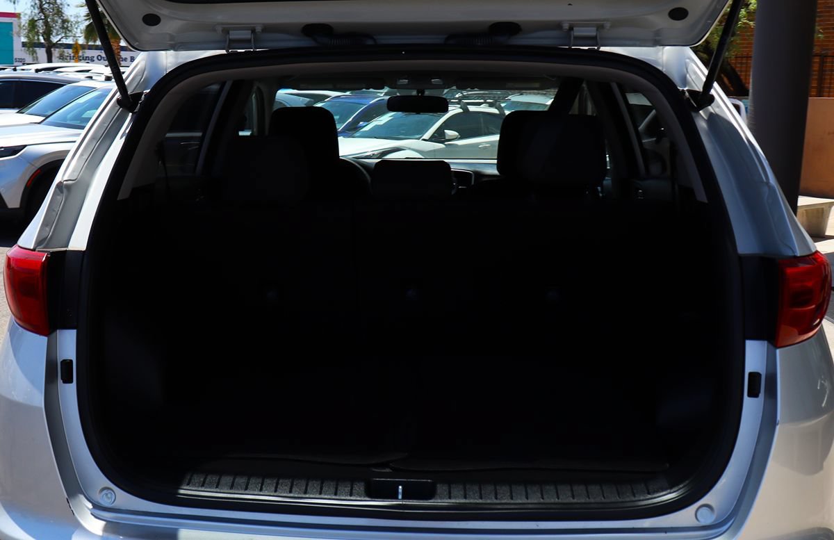 Used 2019 Kia Sportage LX FWD image 25