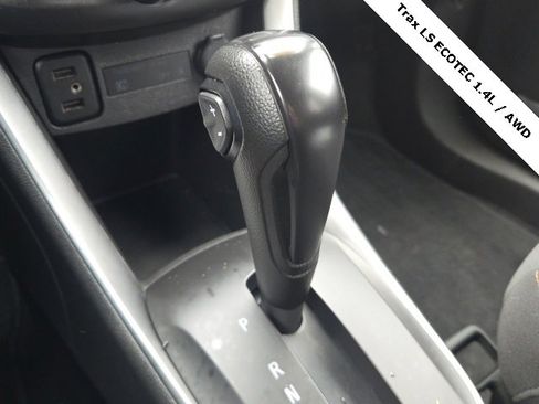 Used 2020 Chevrolet Trax LS w/ Tint and Cruise Package image 21