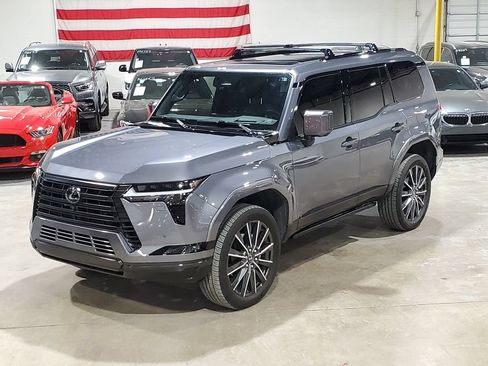 Used 2024 Lexus GX 550 w/ Accessory Package (Z1) AWD/4WD image 46