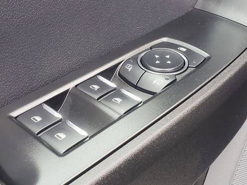 Used 2024 Ford F250 XL AWD/4WD image 8