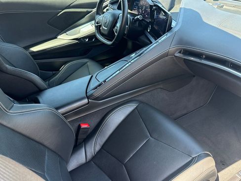 Used 2020 Chevrolet Corvette Stingray Coupe w/ Chrome Exterior Badge Package RWD image 15