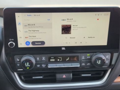 Used 2024 Toyota Grand Highlander Limited image 12