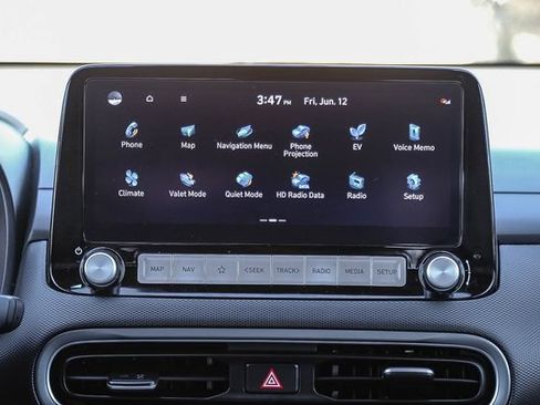 Certified 2023 Hyundai Kona Limited FWD image 16