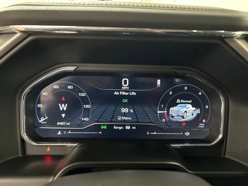 Used 2025 GMC Sierra 1500 Denali w/ Technology Package AWD/4WD image 19